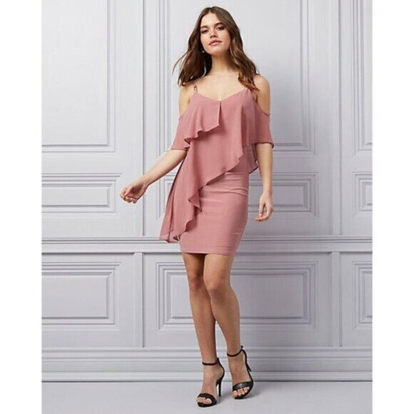 Le Chateau Women Blush Chiffon Cold Shoulder Dress Size 2X - Picture 1 of 2